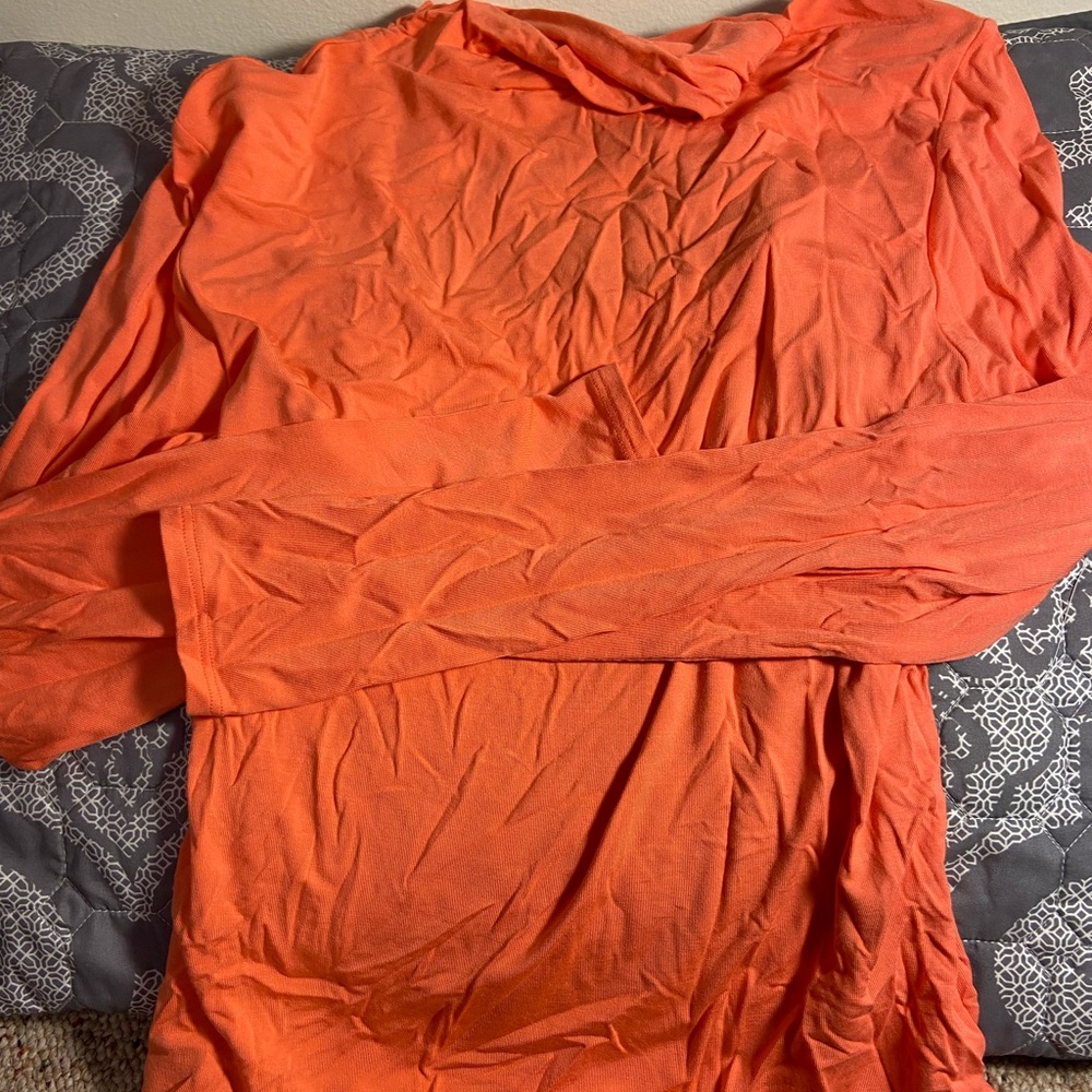 Bebe L/S Top
